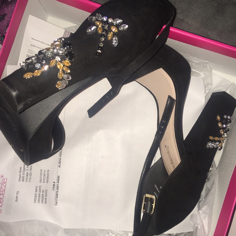 Dress sandals